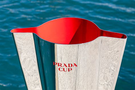 Prada cup live